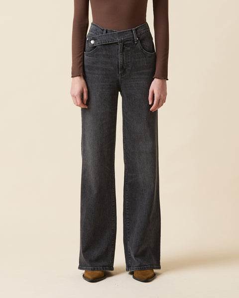 Cinched Waist Slim