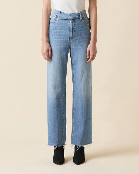 Cinched Waist Slim