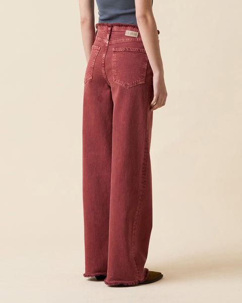 Fray Waist Column