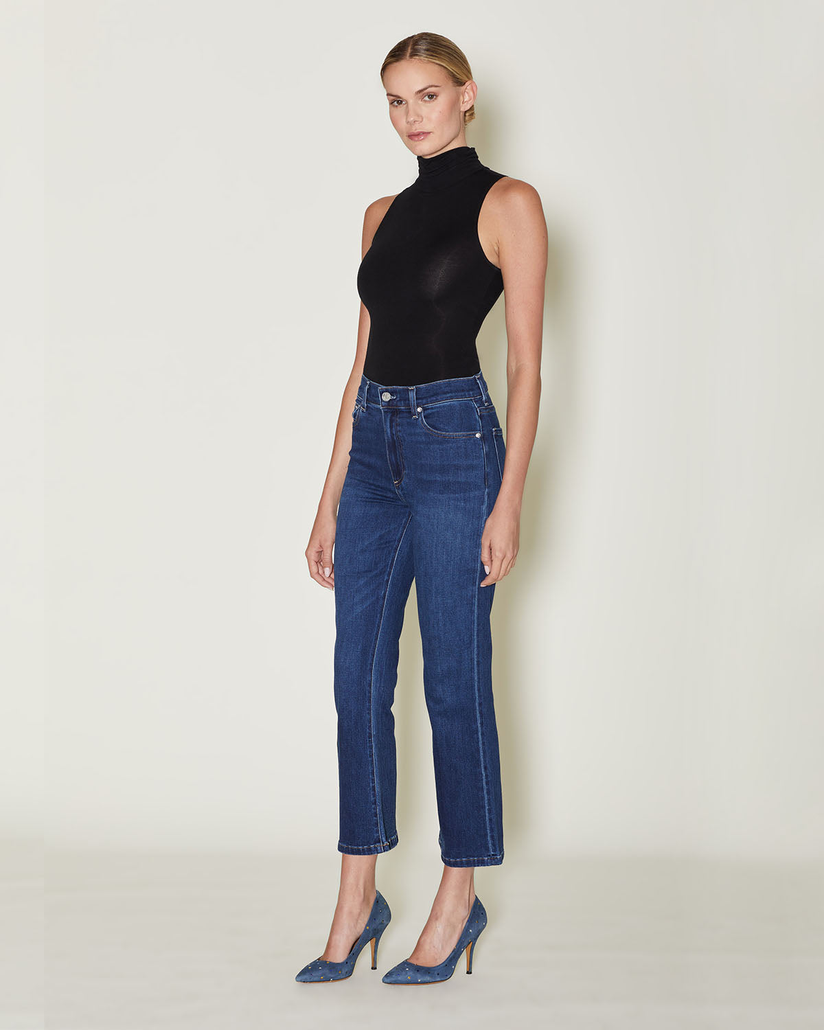 Cropped flare sale jeans high waist