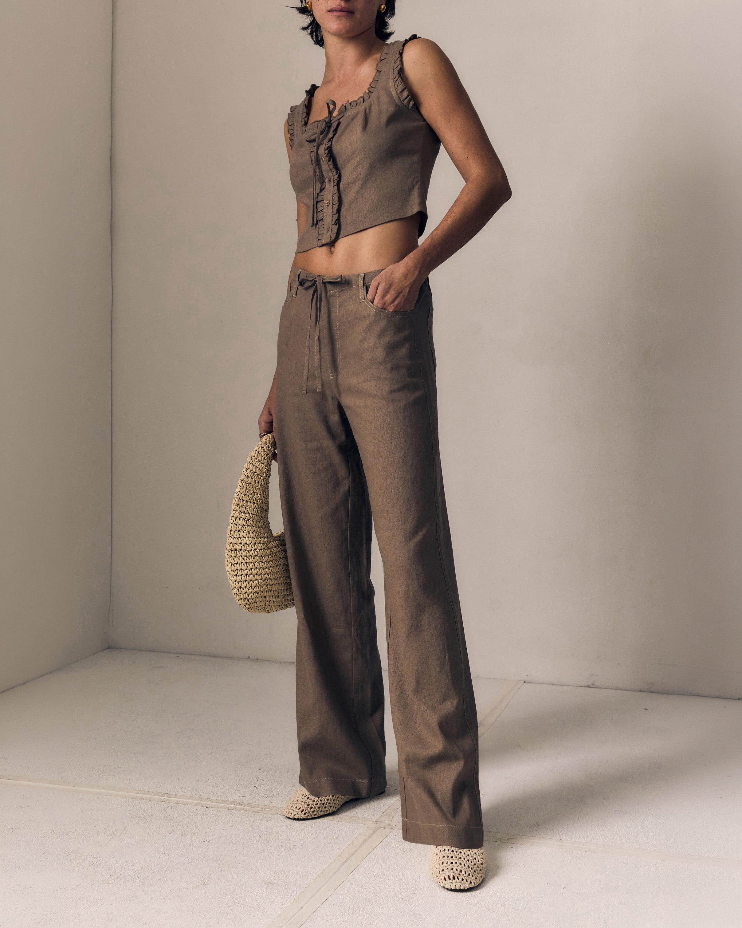 Simone Linen Drawstring Pant – LE JEAN